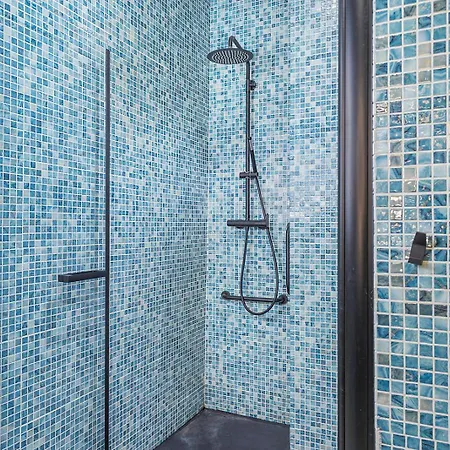 アパートホテル Gulliver