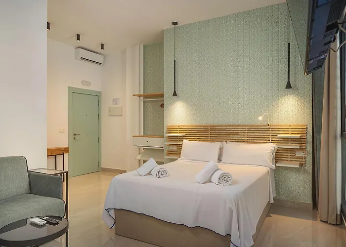 Gulliver Apart Otel 4*